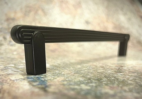 Greco N4 - uchwyt relingowy czarny mat 160mm.jpg