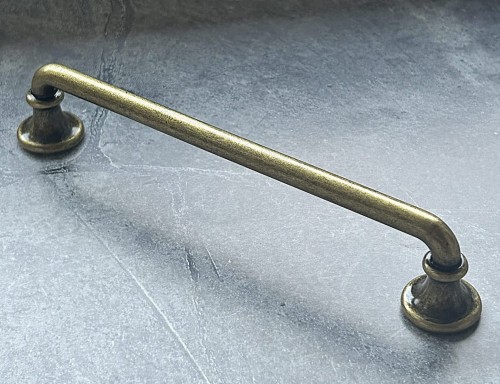 Oro Opaco D1 - relingowy uchwyt stare złoto 160 mm.jpg