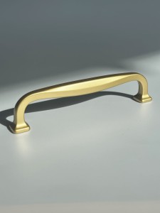 MANZO F3 - Möbelgriff Gold matt 128mm