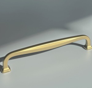 MANZO F3 - Möbelgriff Gold matt 160mm