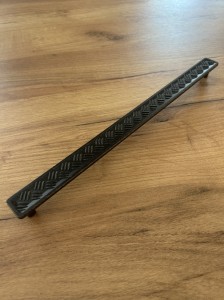 Nuova industria T2 – Möbelgriff schwarzes Eisen 320 mm