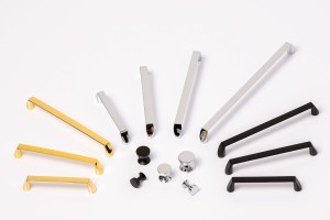 Julia GP - goldener Möbelgriff 128 mm