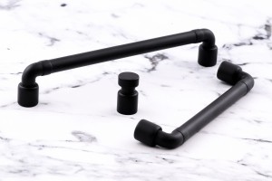 Peso N4 - skandinavischer Möbelgriff 160 mm