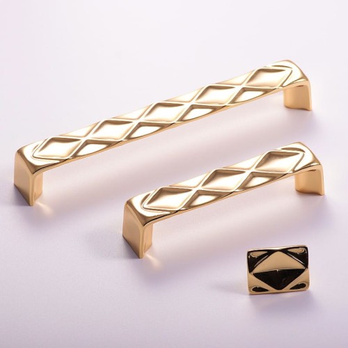 złote uchwyty do mebli glamour eksluzywne uchwyty złote uchwyty relingowe złoty połysk nowoczesne złote uchwyty 96 320mm długie uchwyty włoskie giusti.jpg