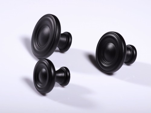uchwyty do mebli gałki czarne matowe nowoczesne włoskie uchwyty do mebli giusti orions.pl.jpg