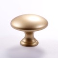 zlota galka do mebli zloty mat klasyczna 35 mm giusti.jpg