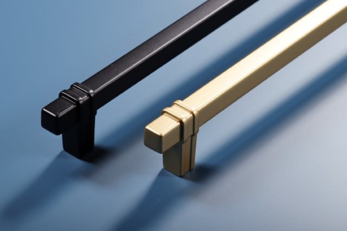 długie uchwyty relingowe czarne matowe złote giusti 128.jpg