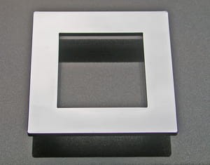 Quadra CL - Chromierter quadratischer Möbelgriff 64mm