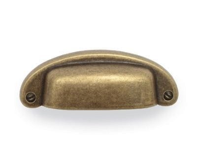 Sirio- stary mosiądz uchwyt meblowy muszelka 32mm.jpg