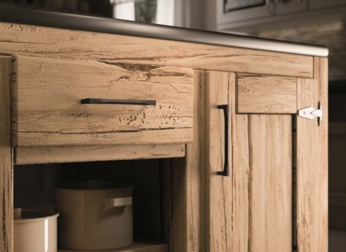 Nowoczesny-uchwyt-do-mebli-1